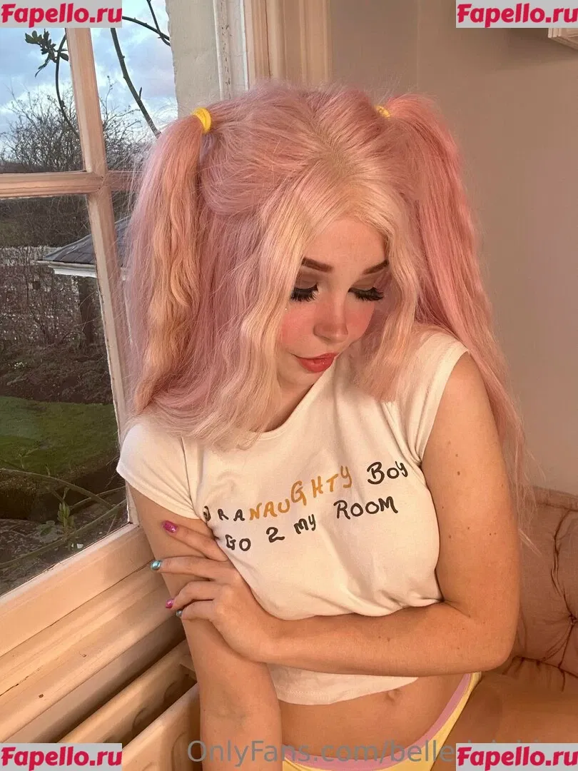 Belle Delphine Onlyfans Photo Gallery 