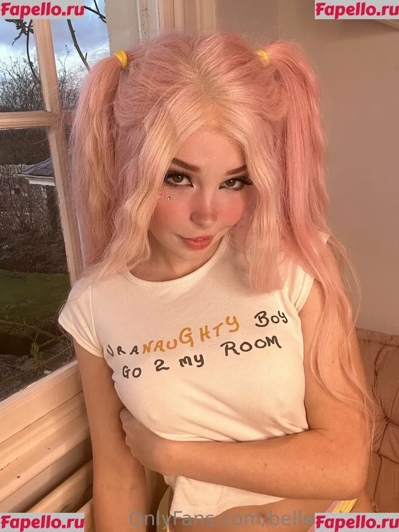 Belle Delphine Onlyfans Photo Gallery 