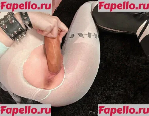 Belle Delphine Onlyfans Photo Gallery 