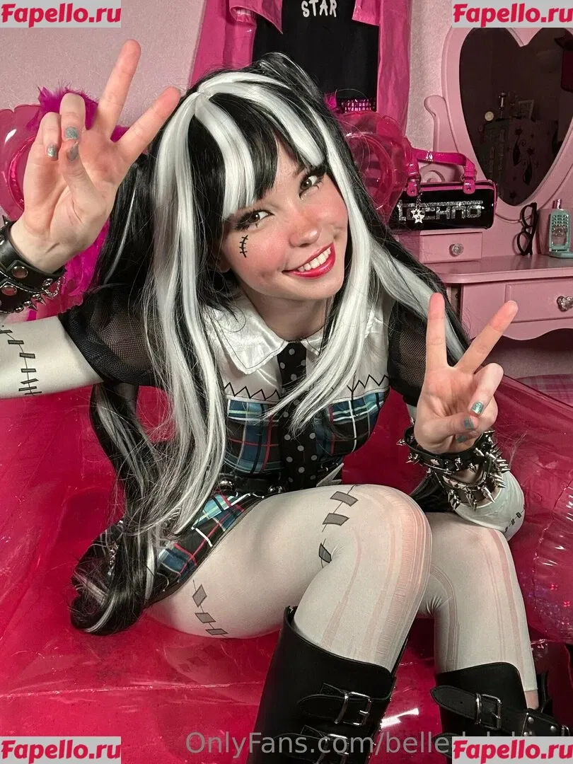 Belle Delphine Onlyfans Photo Gallery 
