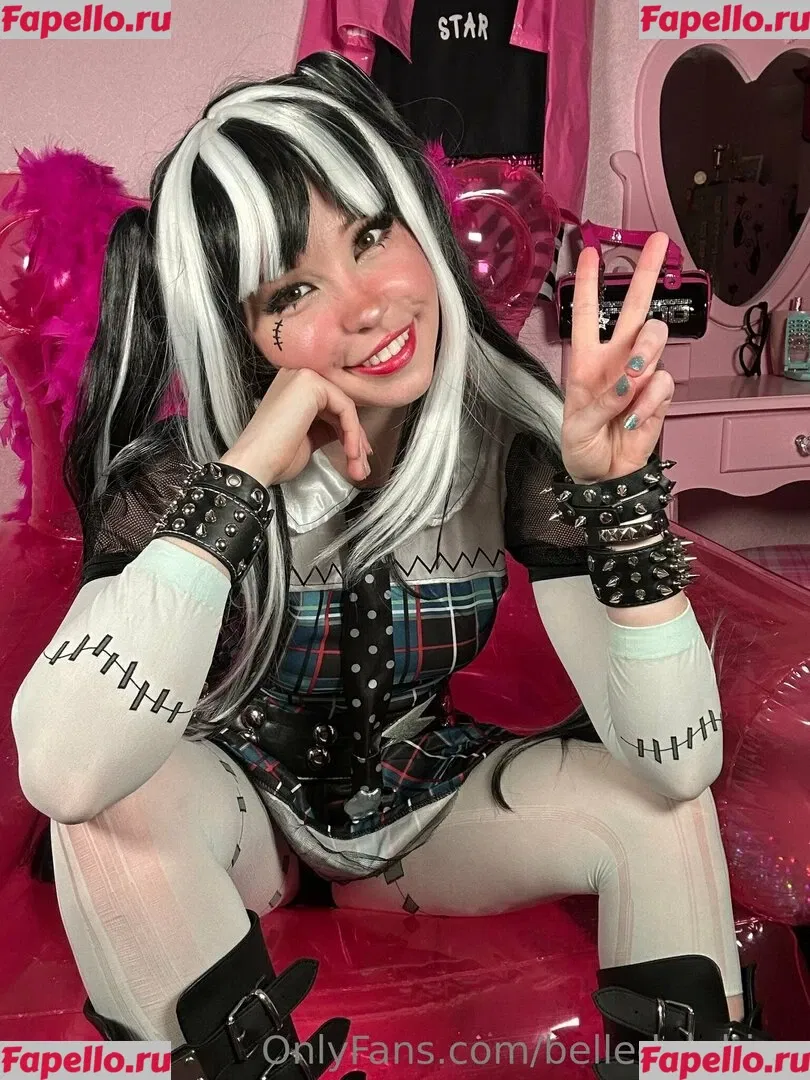 Belle Delphine Onlyfans Photo Gallery 