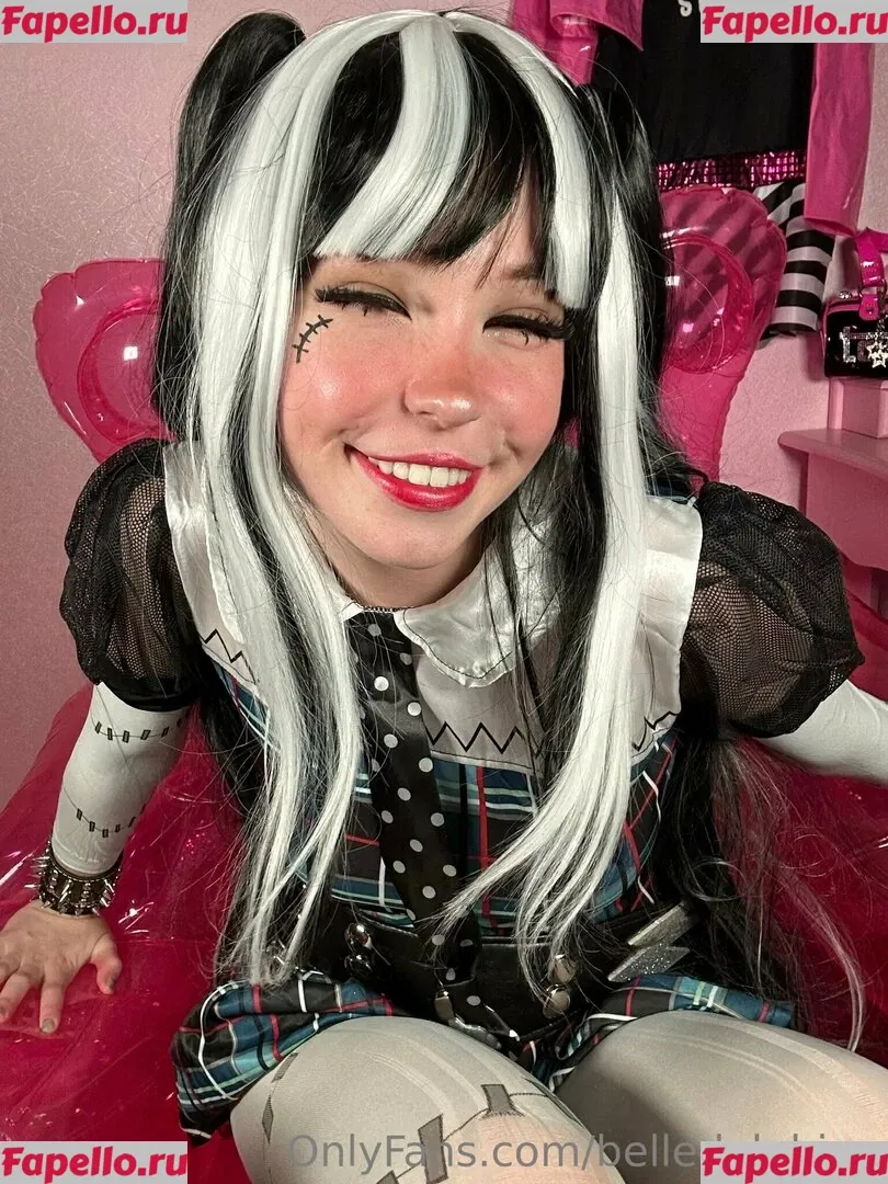 Belle Delphine Onlyfans Photo Gallery 