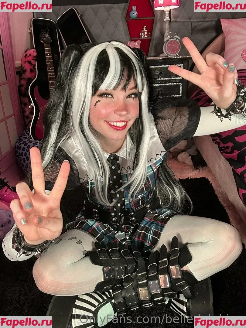 Belle Delphine Onlyfans Photo Gallery 