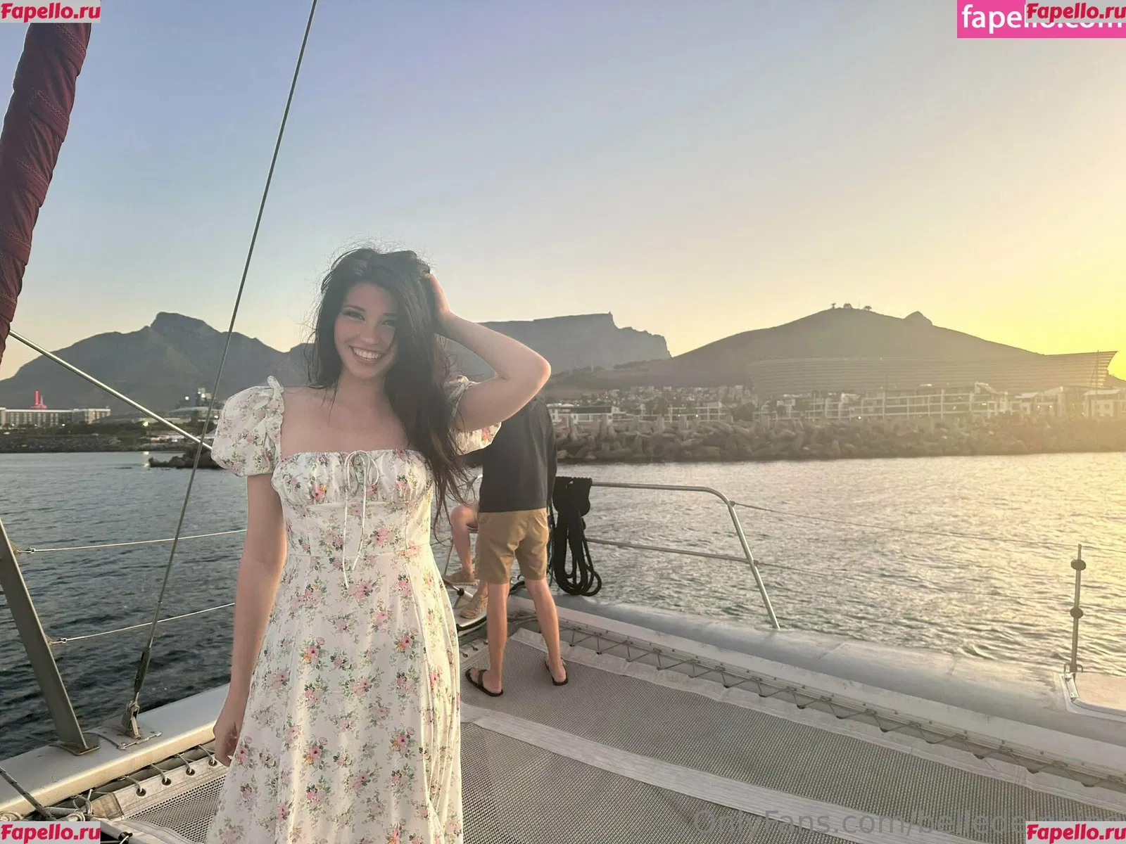Belle Delphine Onlyfans Photo Gallery 