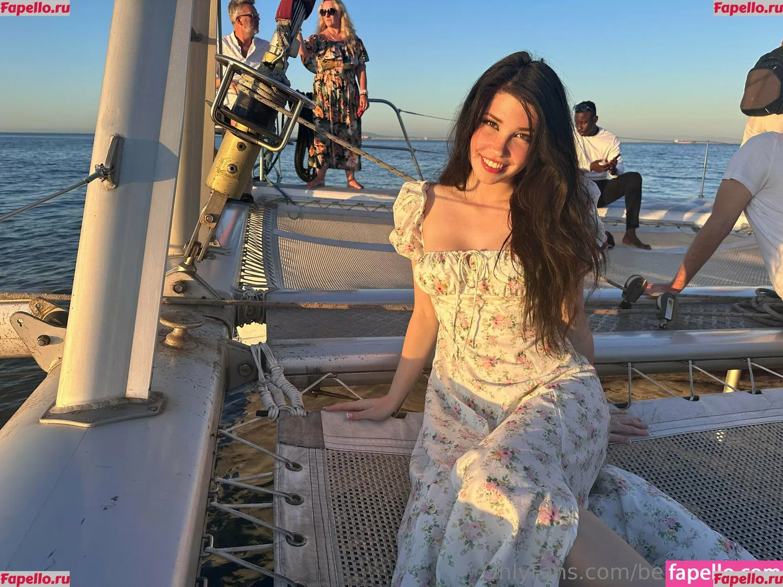 Belle Delphine Onlyfans Photo Gallery 