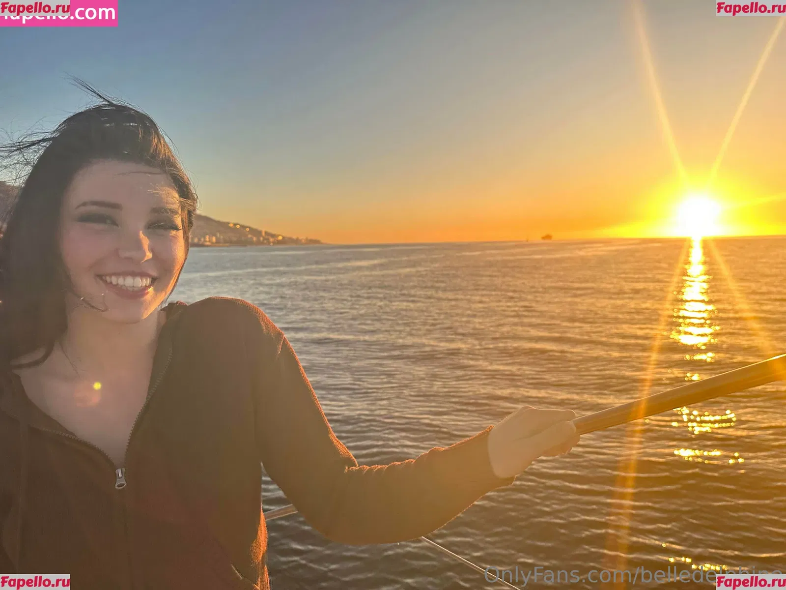 Belle Delphine Onlyfans Photo Gallery 