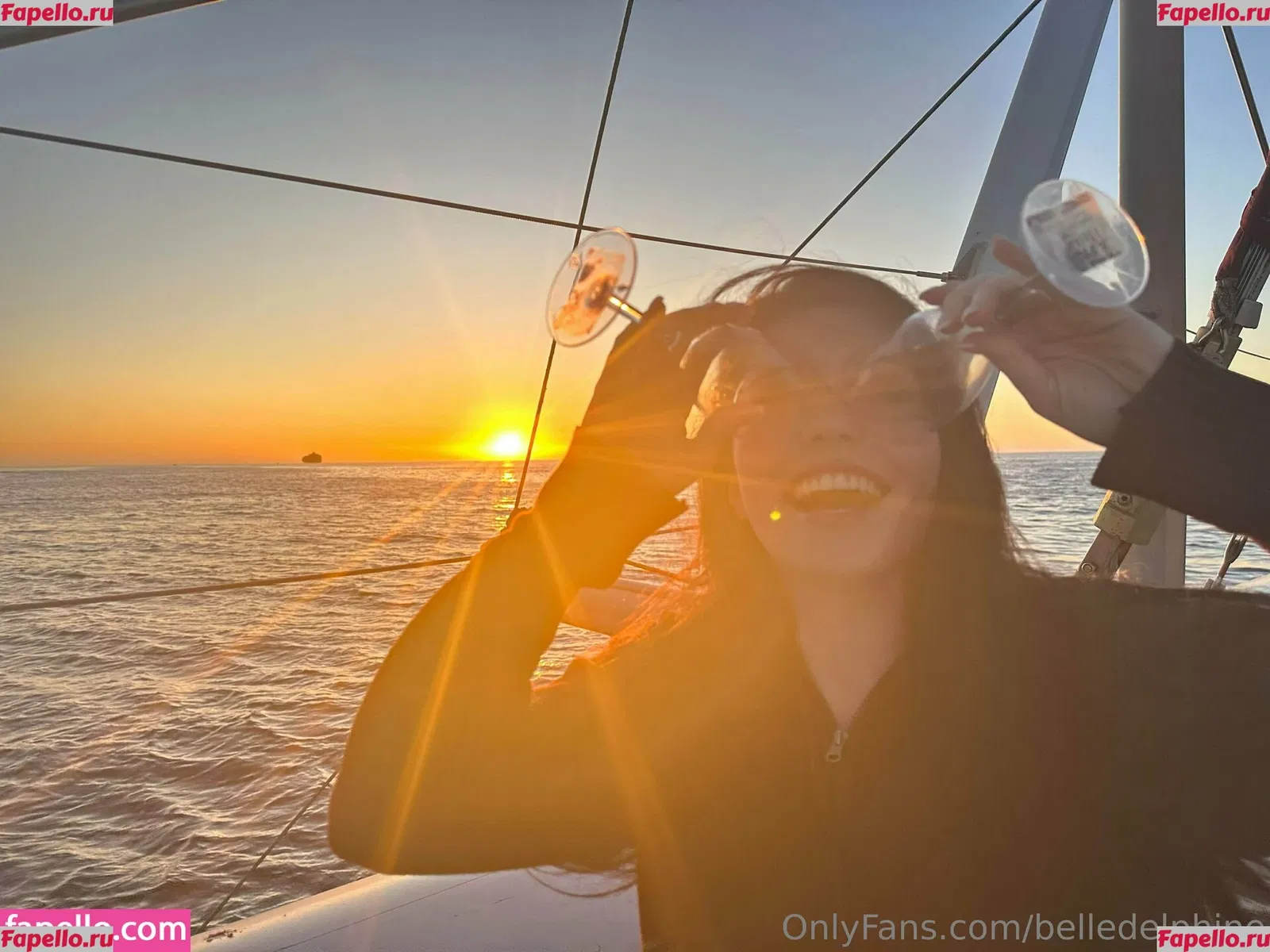 Belle Delphine Onlyfans Photo Gallery 