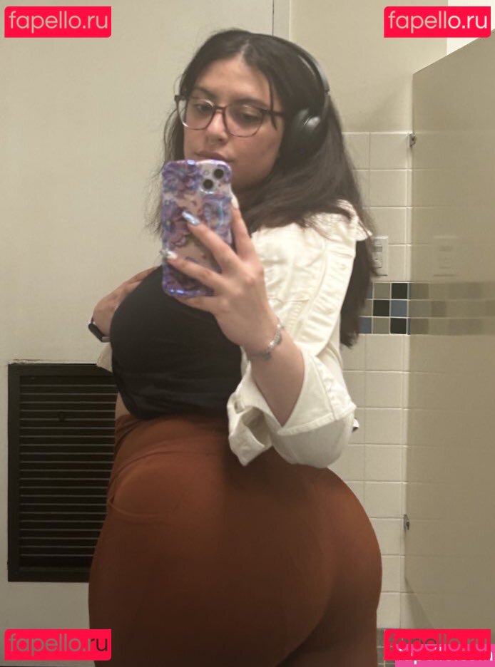 $AriRoya / Chaos Fae Ari / afaeded / afghanican / chaos.fae / spiceelatina_ Onlyfans Photo Gallery 