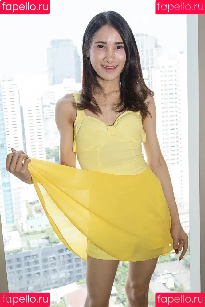 Ladyboy Gold Pooh Onlyfans Photo Gallery 