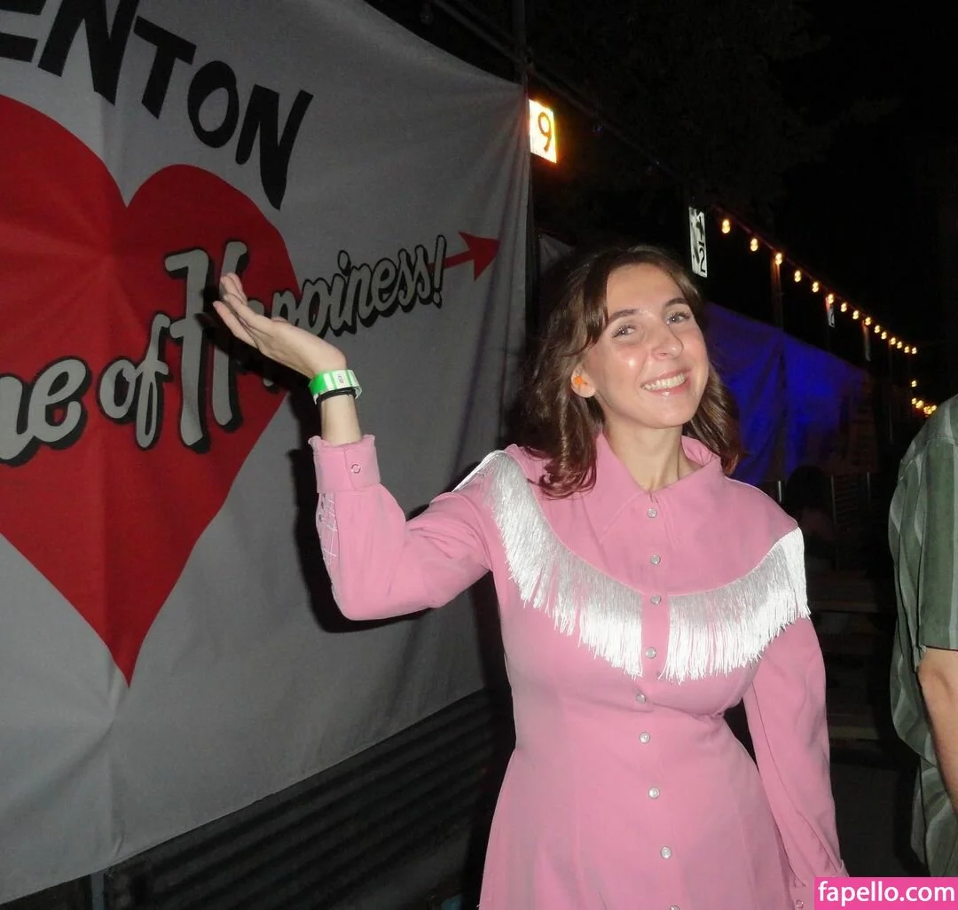 MakSim Onlyfans Photo Gallery 