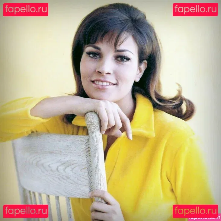 Raquel Welch Onlyfans Photo Gallery 