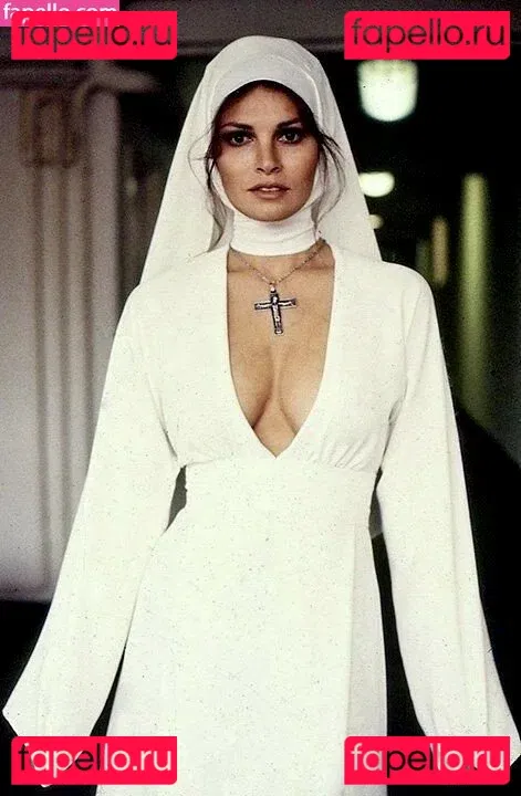 Raquel Welch Onlyfans Photo Gallery 