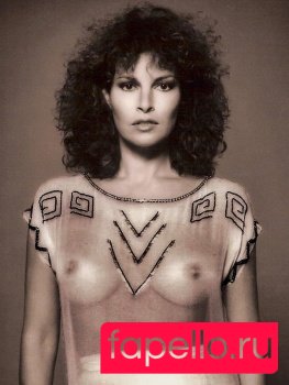 Raquel Welch Onlyfans Photo Gallery 