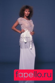 Raquel Welch Onlyfans Photo Gallery 