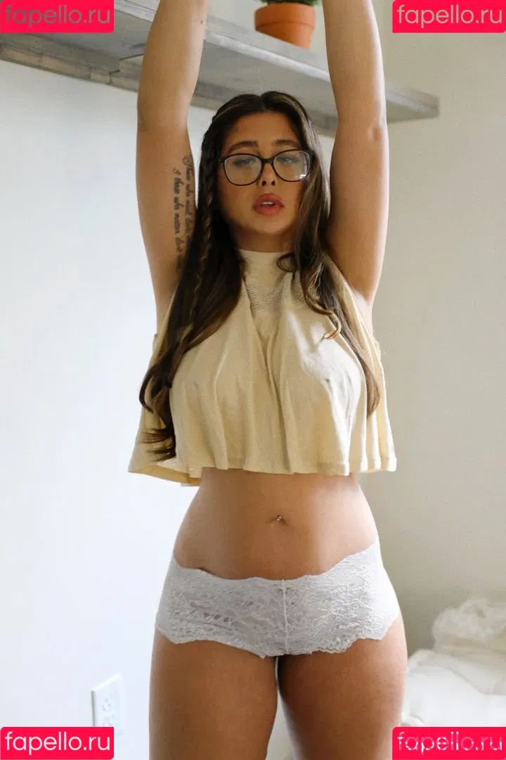 Natalie Monroe Onlyfans Photo Gallery 