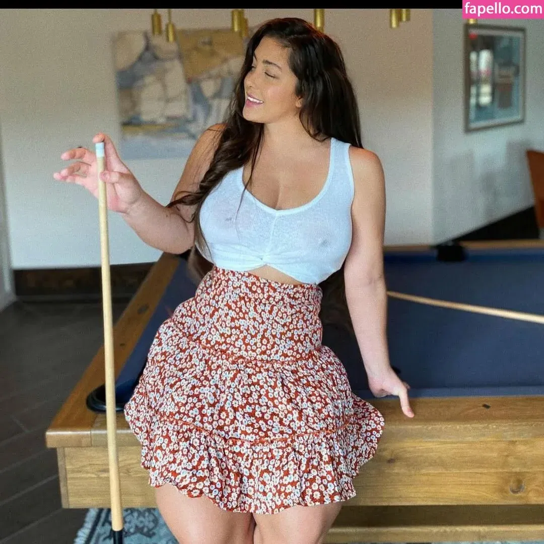 Natalie Monroe Onlyfans Photo Gallery 