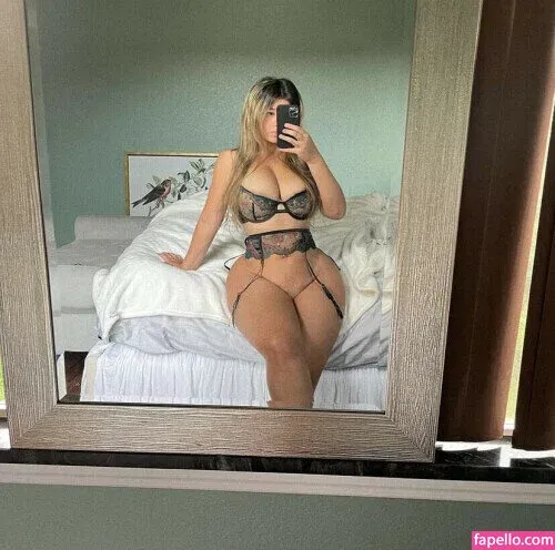 Natalie Monroe Onlyfans Photo Gallery 