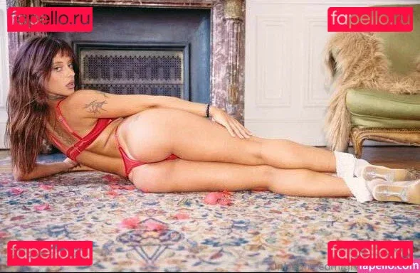 Greta Cozzolino Onlyfans Photo Gallery 