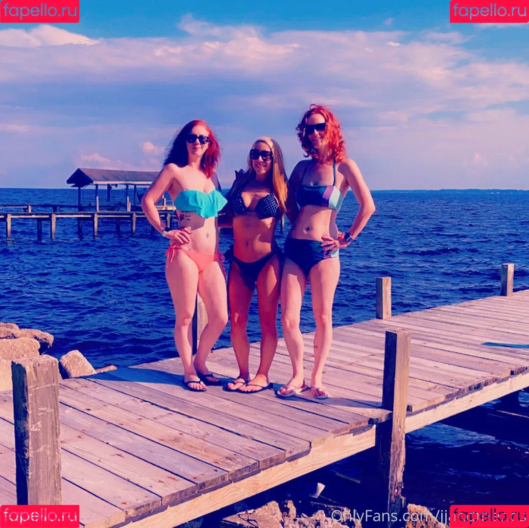 jjandfriends Onlyfans Photo Gallery 