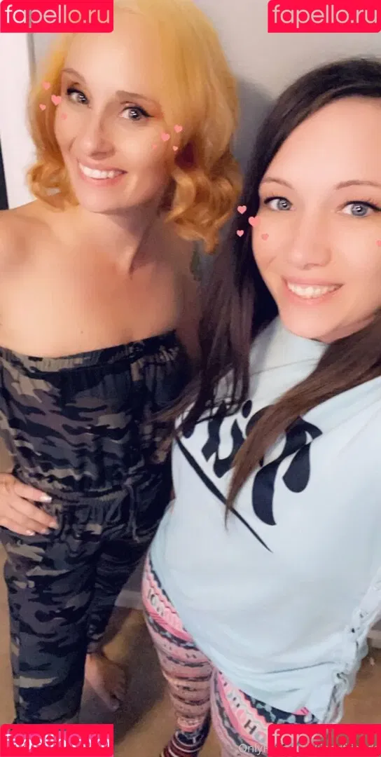 jjandfriends Onlyfans Photo Gallery 