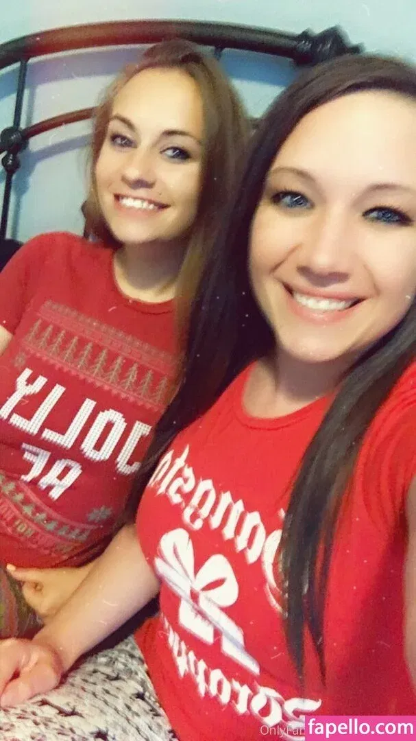 jjandfriends Onlyfans Photo Gallery 