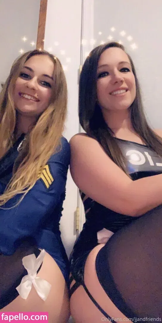 jjandfriends Onlyfans Photo Gallery 
