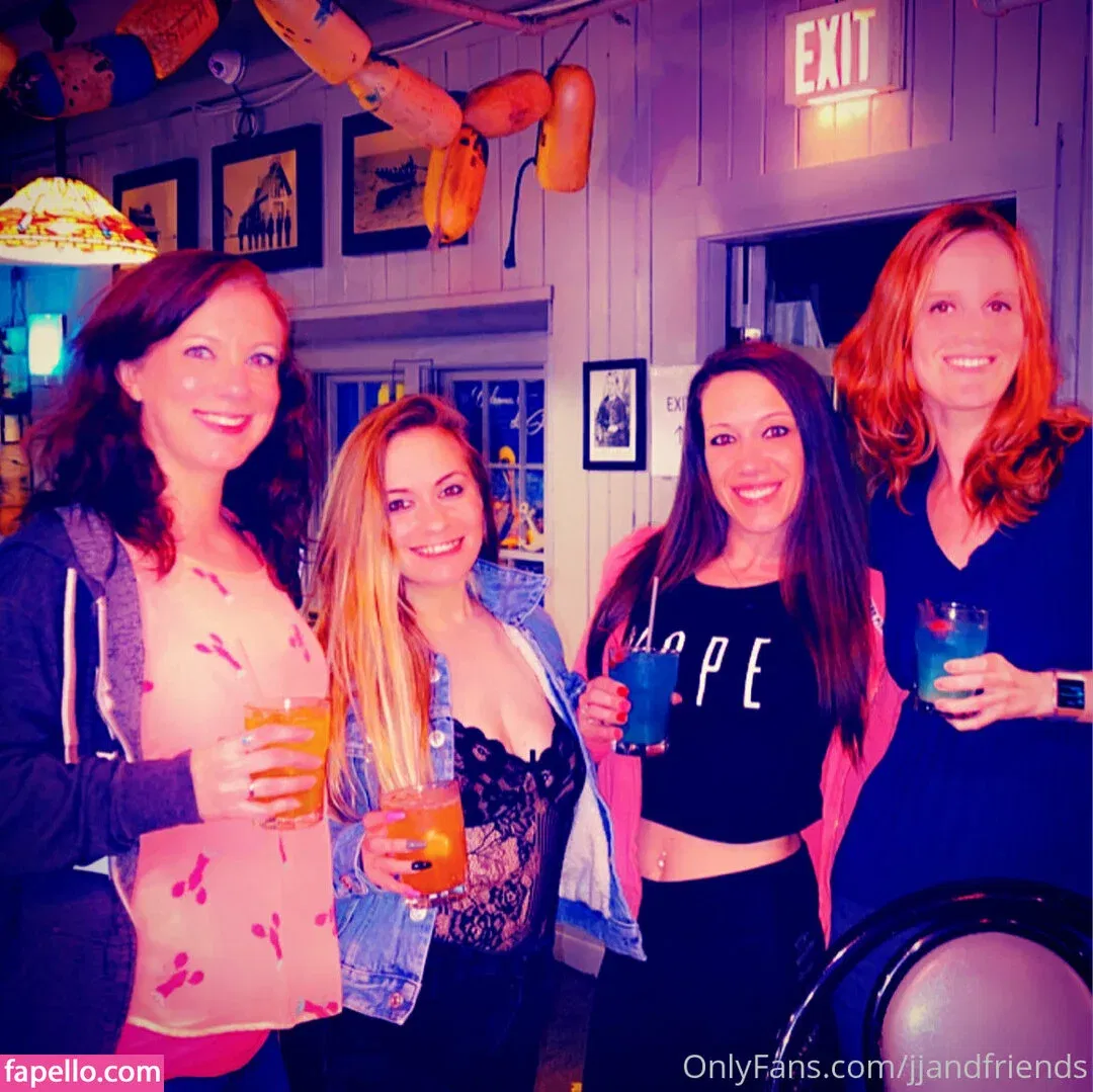 jjandfriends Onlyfans Photo Gallery 