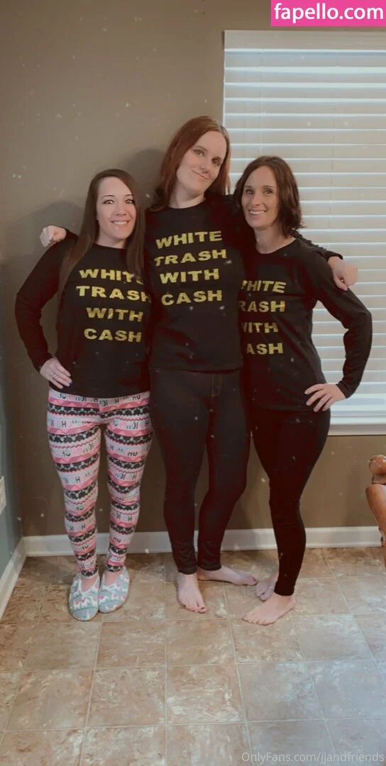 jjandfriends Onlyfans Photo Gallery 