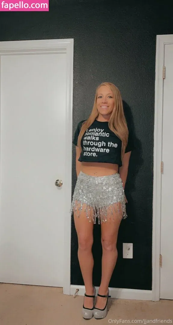 jjandfriends Onlyfans Photo Gallery 