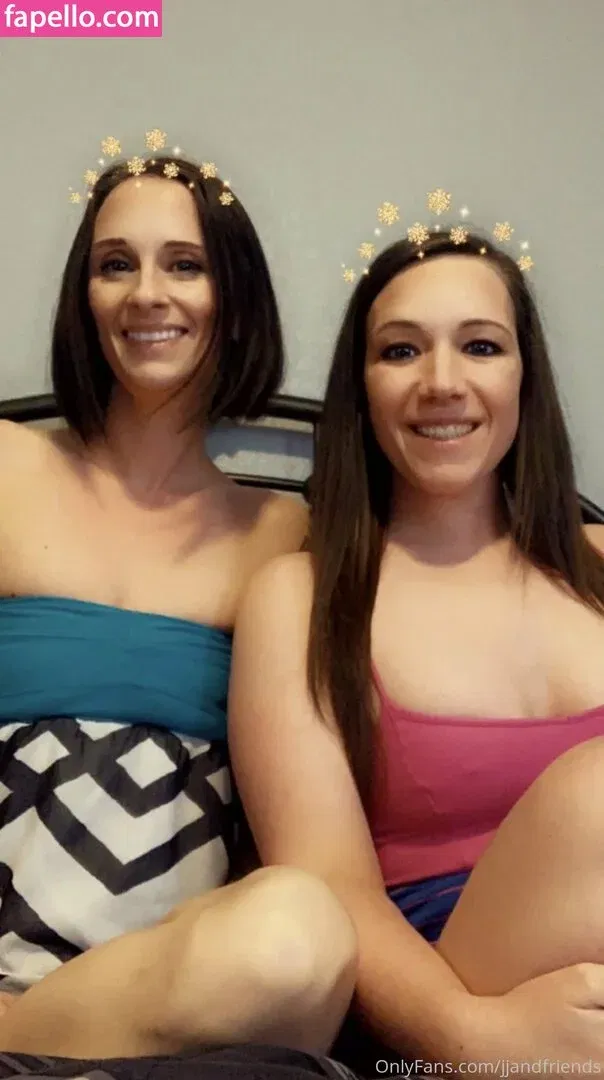 jjandfriends Onlyfans Photo Gallery 