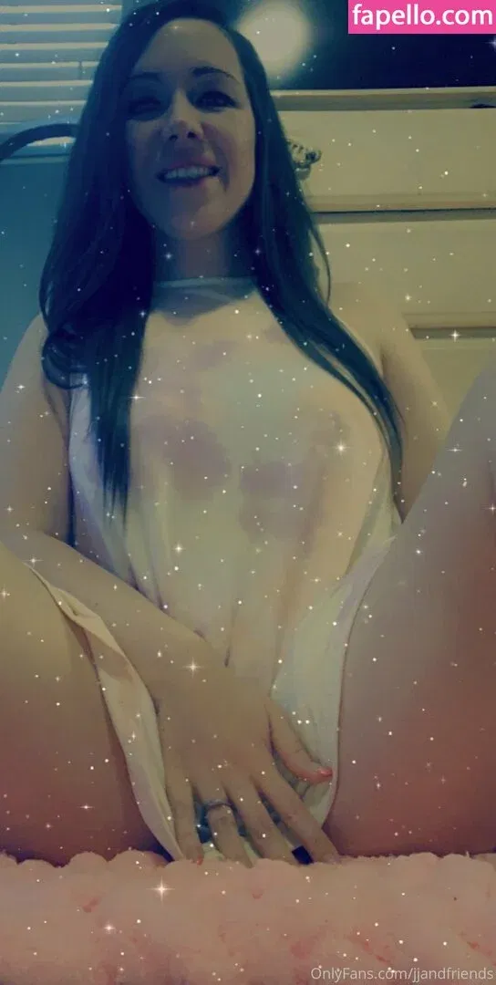 jjandfriends Onlyfans Photo Gallery 