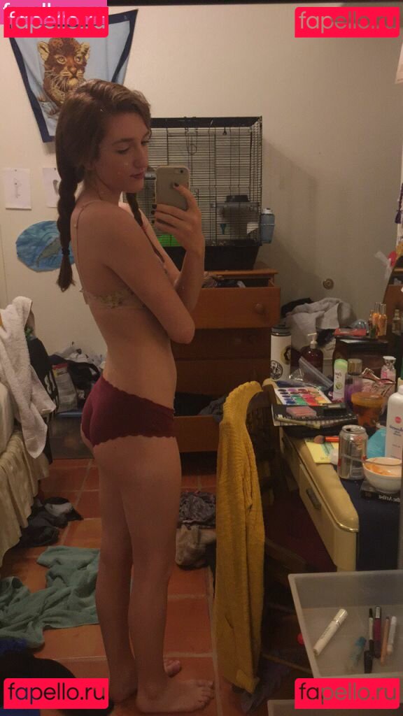 docilemoth / matti_frongia98 Onlyfans Photo Gallery 