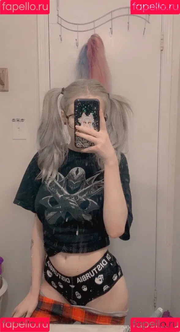 KoiBunni Onlyfans Photo Gallery 
