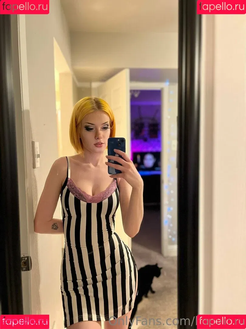 KoiBunni Onlyfans Photo Gallery 