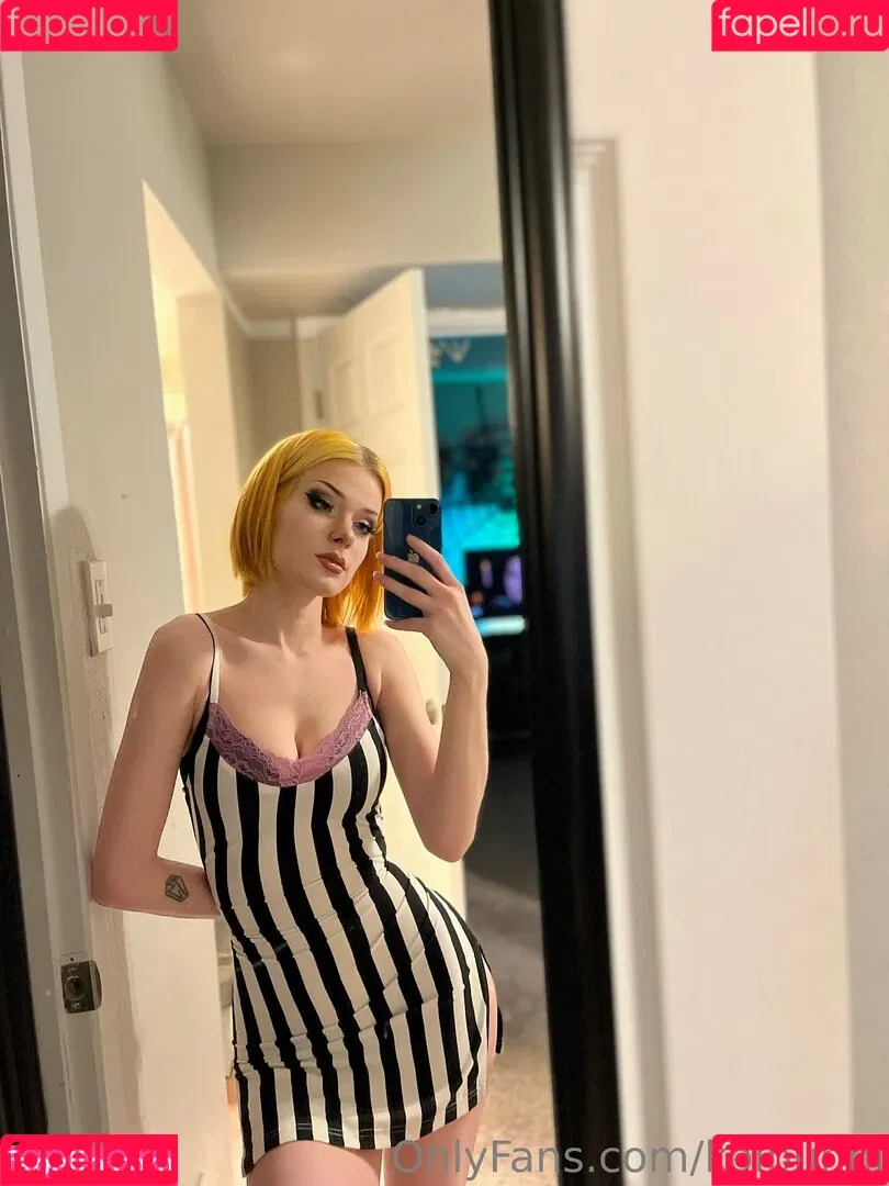 KoiBunni Onlyfans Photo Gallery 