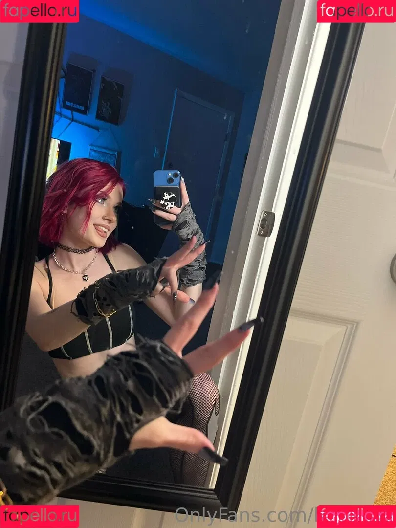 KoiBunni Onlyfans Photo Gallery 