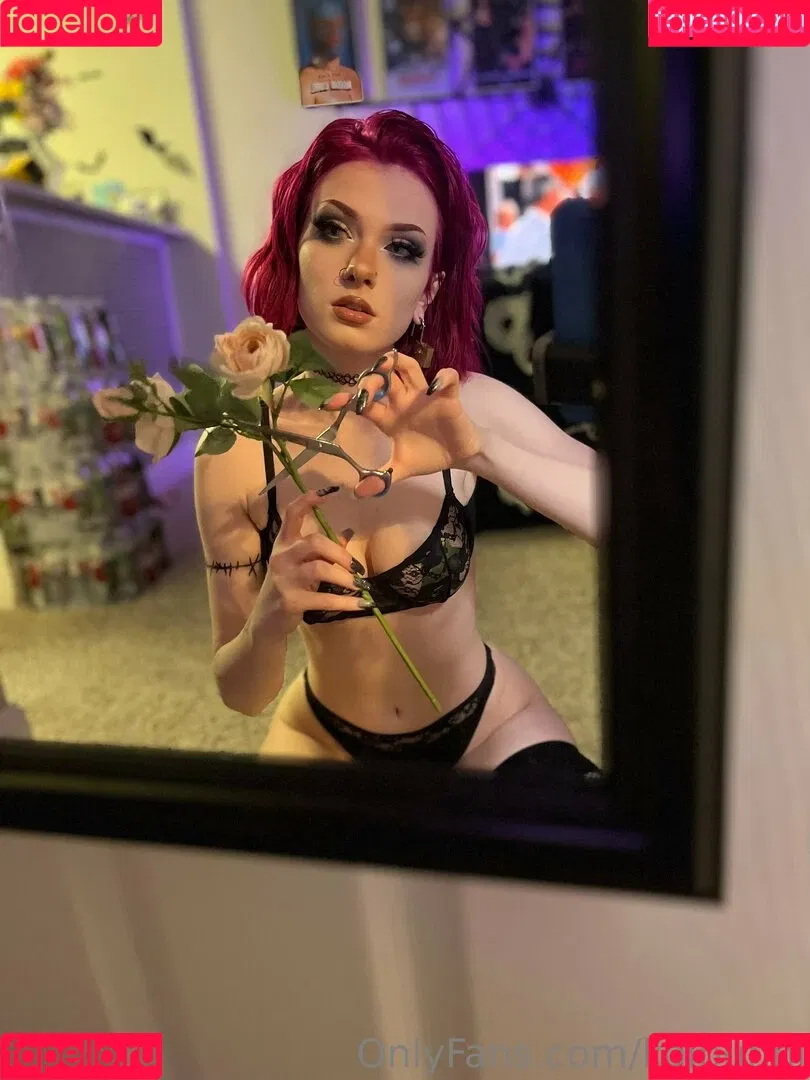 KoiBunni Onlyfans Photo Gallery 