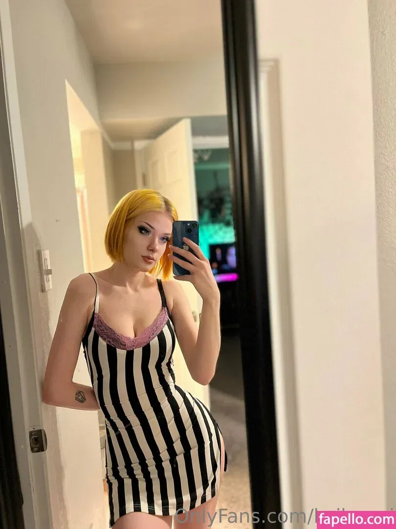 KoiBunni Onlyfans Photo Gallery 