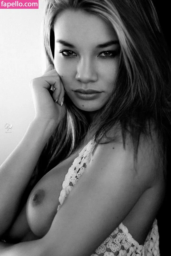 Nici Dee Onlyfans Photo Gallery 