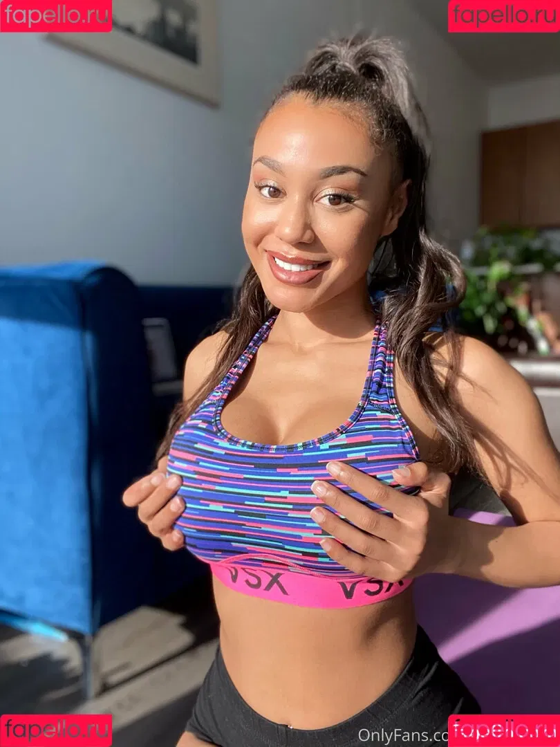 victoriafree Onlyfans Photo Gallery 