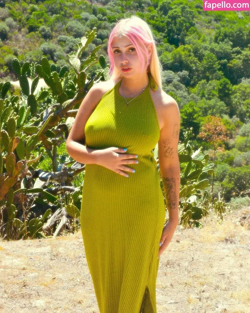 _1nternetfairy_ Onlyfans Photo Gallery 