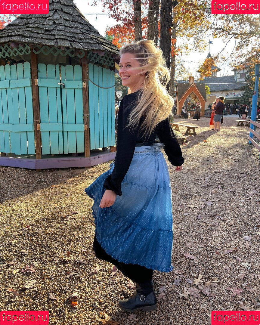 NoisyButters Onlyfans Photo Gallery 