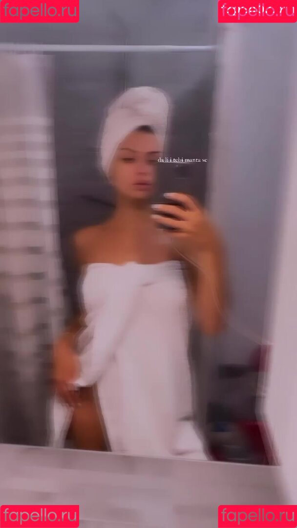 aniabiritteri Onlyfans Photo Gallery 