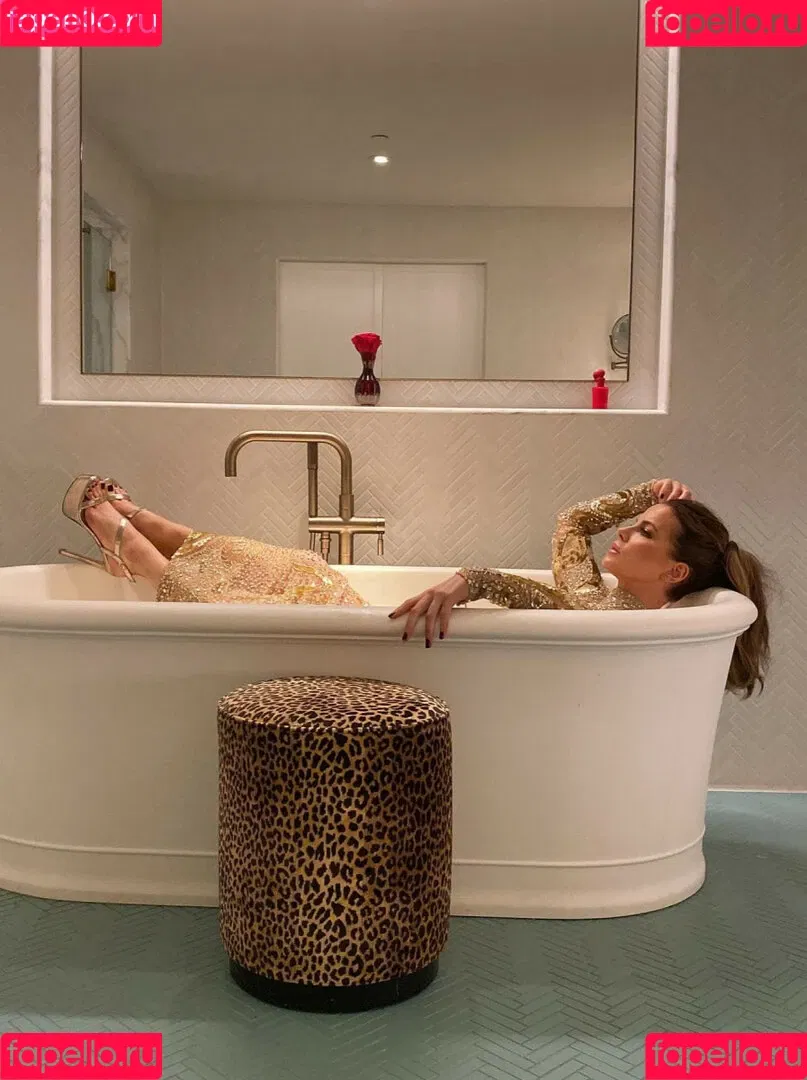Kate Beckinsale Onlyfans Photo Gallery 