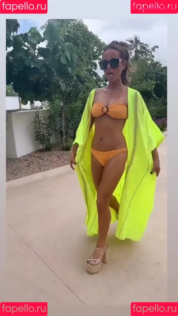 Kate Beckinsale Onlyfans Photo Gallery 