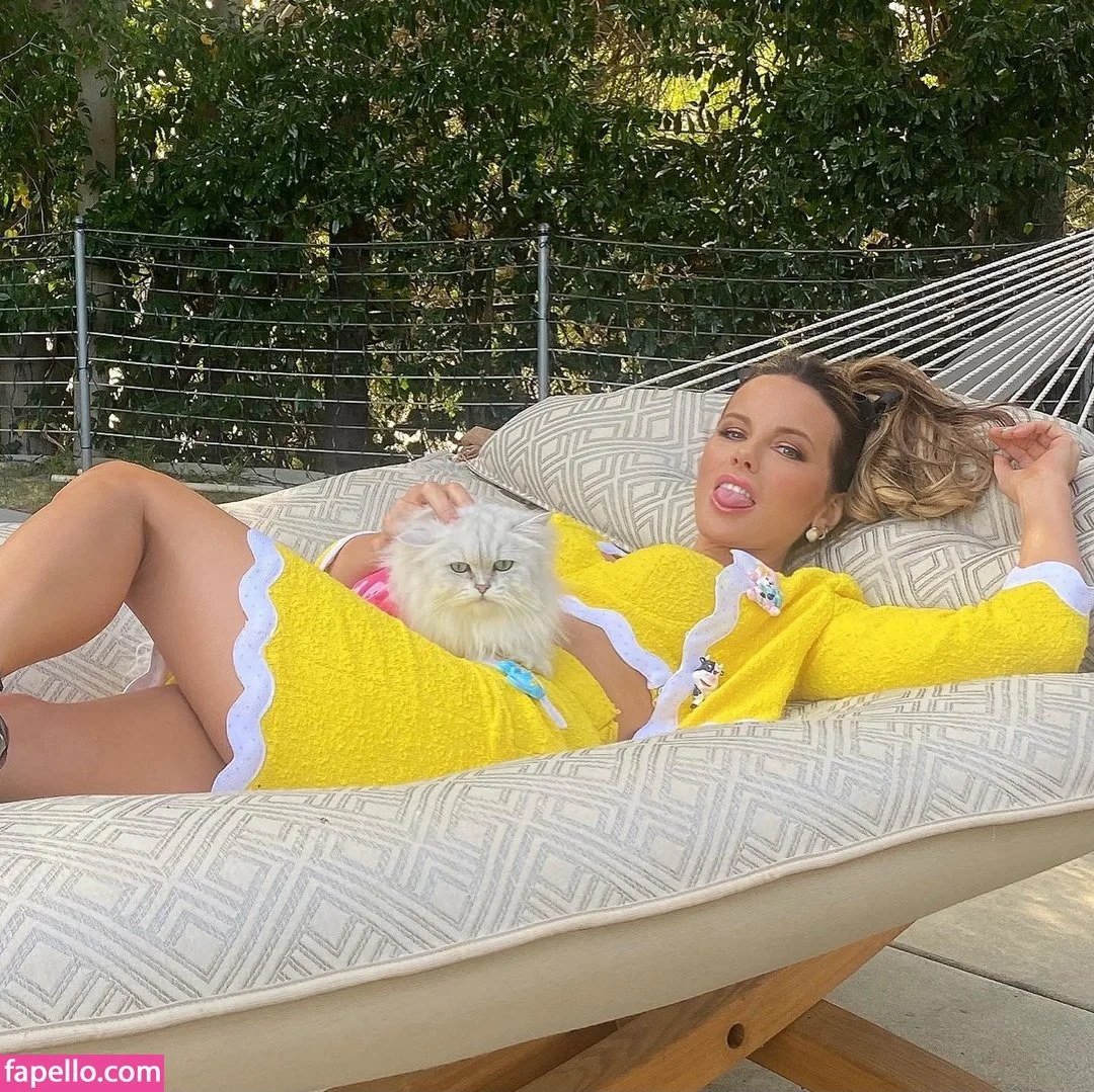 Kate Beckinsale Onlyfans Photo Gallery 