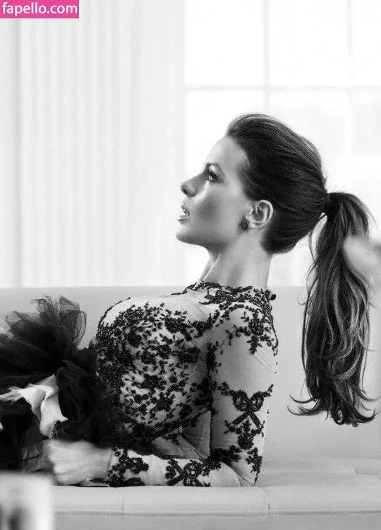 Kate Beckinsale Onlyfans Photo Gallery 