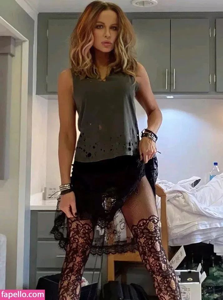 Kate Beckinsale Onlyfans Photo Gallery 