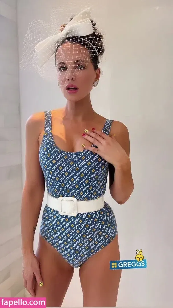Kate Beckinsale Onlyfans Photo Gallery 