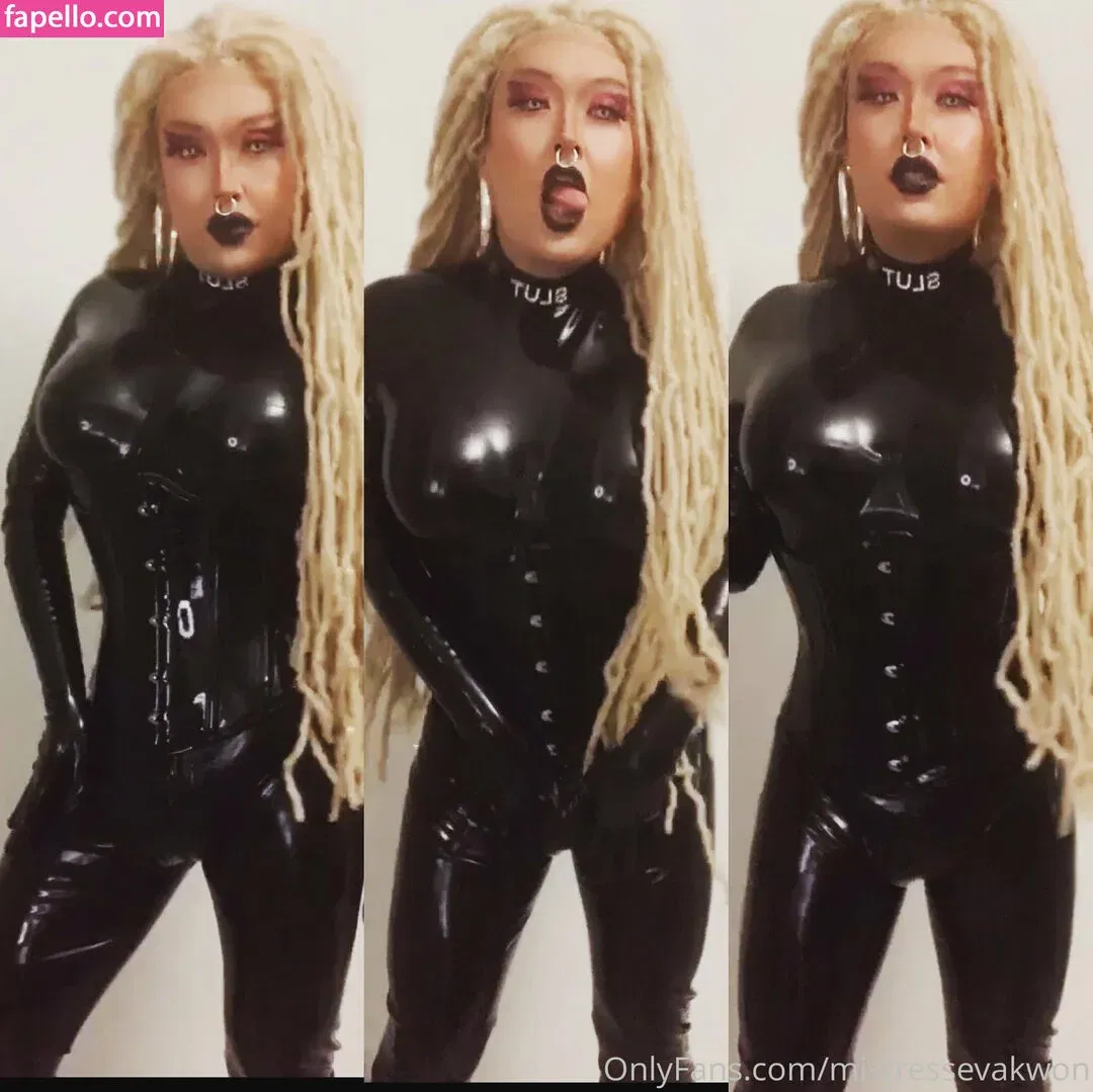 mistressyumi Onlyfans Photo Gallery 